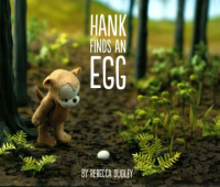 Hank_finds_an_egg